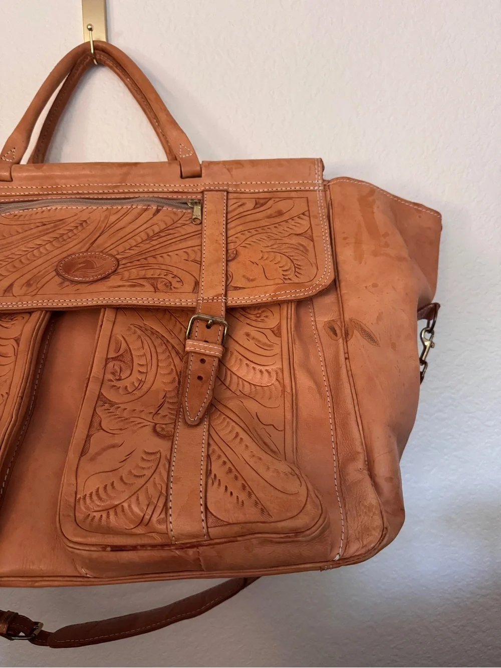 VTG Sergios Collection Genuine Leather Western Tooled Travel Bag Weekend Duffel